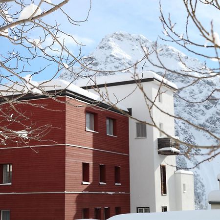 Chamanna Bed & Breakfast Ароза Экстерьер фото